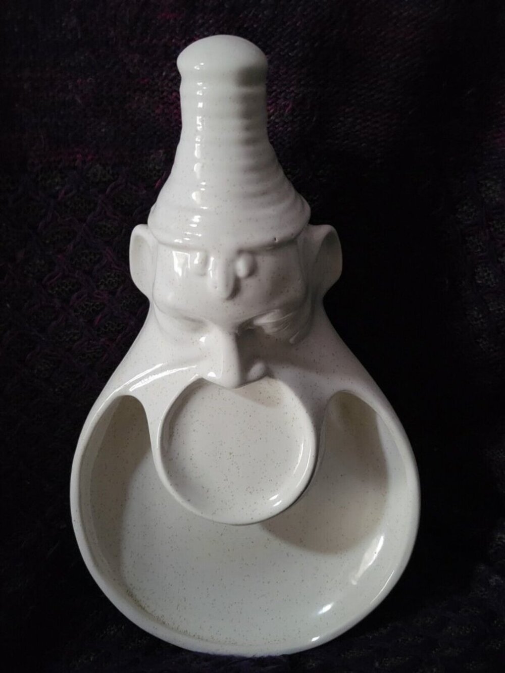 Round White Speckle Ceramic Tray Catch All Tribal Person Lip Disc Hat 11x7in Vtg